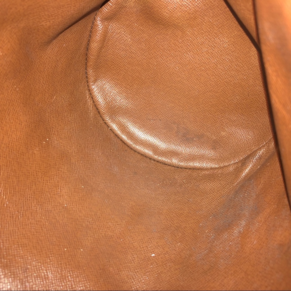 Louis Vuitton purse - Picture 8 of 8